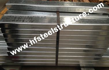 Chiny Galwanizowane C Zestawy Budowlane Stalowe Purlin Steel dla materiałów budowlanych / wsporników dostawca