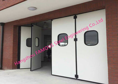 Chiny Aluminium Seal Accordion Drzwi Multi Panele Zawiasowe przemysłowe drzwi garażowe Składane dla magazynu dostawca
