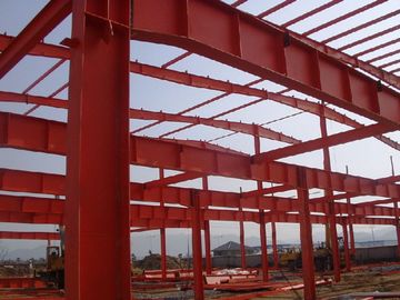 Chiny Konstrukcje stalowe konstrukcyjne z zamkniętą blachą falistą dostawca