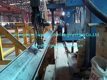 Chiny Lekkie prefabrykowane konstrukcje stalowe konstrukcyjne 95 &amp;#39;X 120&amp;#39; ASTM A36 do celów komercyjnych dostawca