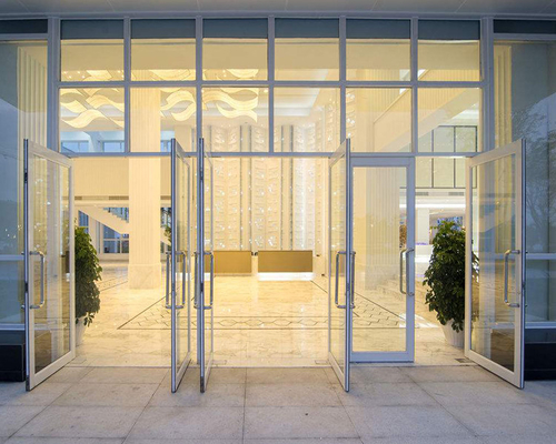 Chiny Office Glass Pivot Floor Spring Door System projektowania komercyjnego dostawca