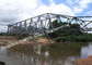 Stalowy most kratownicowy o konstrukcji wieloprzęsłowej z powłoką ochronną, przecinający rzekę dostawca