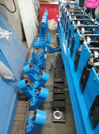 Chiny Hydrauliczne maszyny do formowania na zimno Szafa na baterie słoneczne Rack Easy Erection dostawca